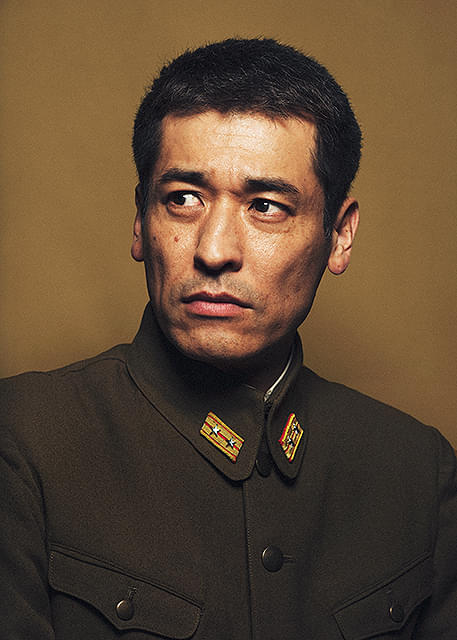 開戦前夜