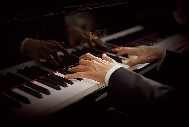 ブーニン　天才ピアニストの沈黙と再生