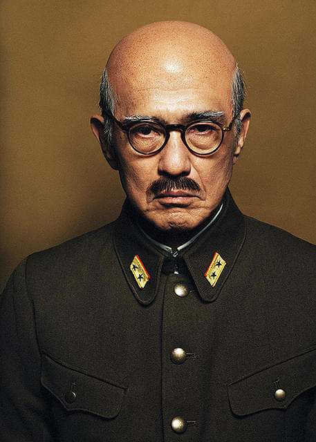 開戦前夜
